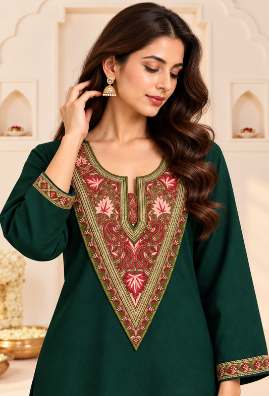 Set of 2: Kanak Green Cashmilon Kashmiri Embroidered Lace Phiran & Pant Set パンツ M