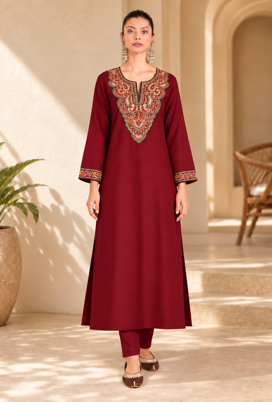 Set of 2: Maroon Cashmilon Kashmiri Embroidered Lace Phiran with Pants パンツ M