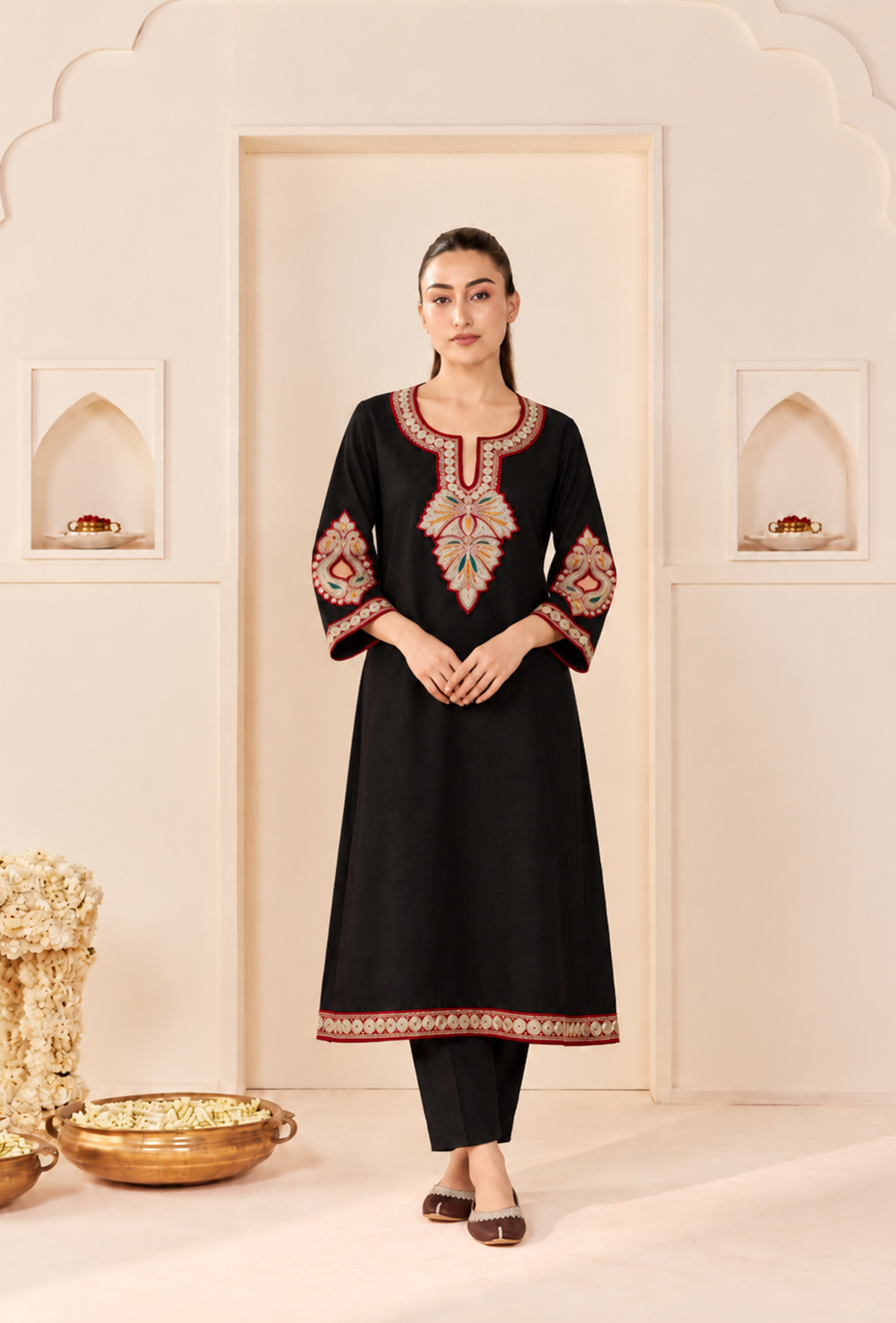 Set of 2: Black Elegance Cashmilon Kashmiri Embroidered Lace Phiran with Pants パンツ S