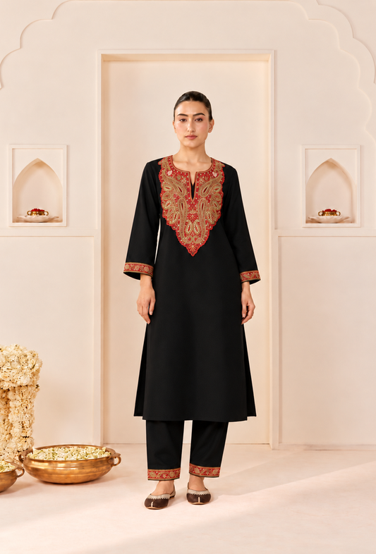 Set of 2: Noir Cashmilon Kashmiri Embroidered Lace Phiran with Pant パンツ M