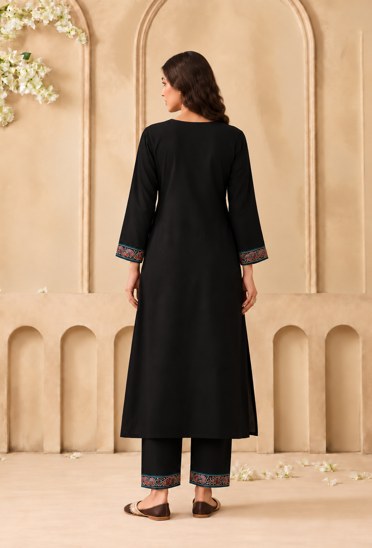 Set of 2: Midnight Teal Cashmilon Kashmiri Embroidered Lace Phiran with Pant パンツ M