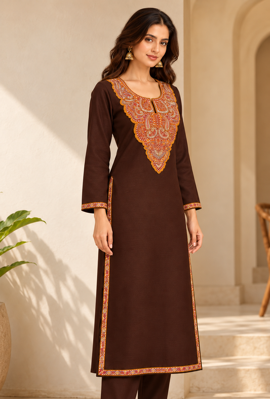 Chocolate Brown Cashmilon Kashmiri Embroidered Lace Phiran サイズ フリーサイズ