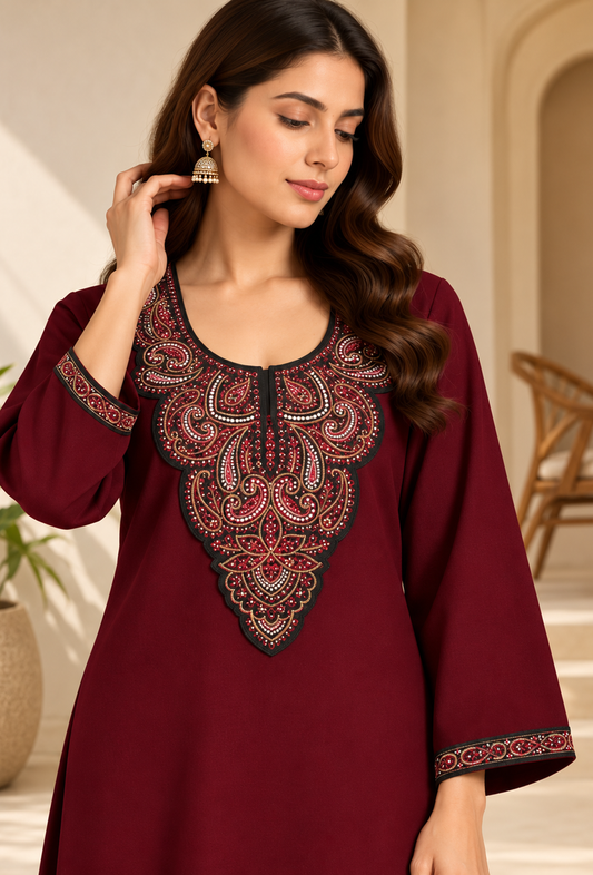 Set of 2: Aafreen Wine Maroon Cashmilon Kashmiri Embroidered Lace Phiran & Pant Set パンツ M