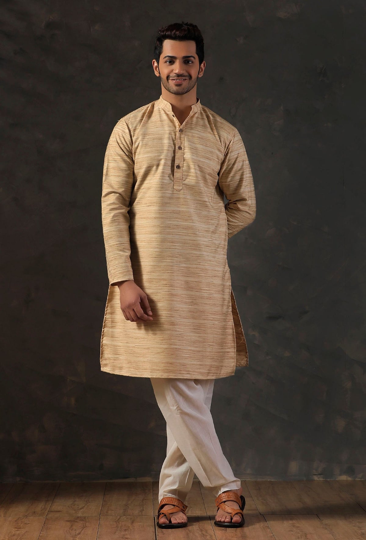 Cream Beige Silk Kurta with Cotton Pyjama サイズ 40