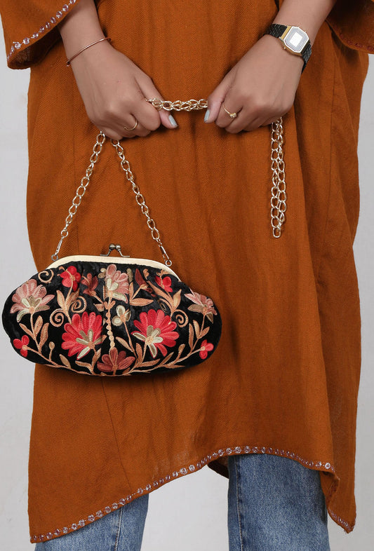 Black Gathered Clutch