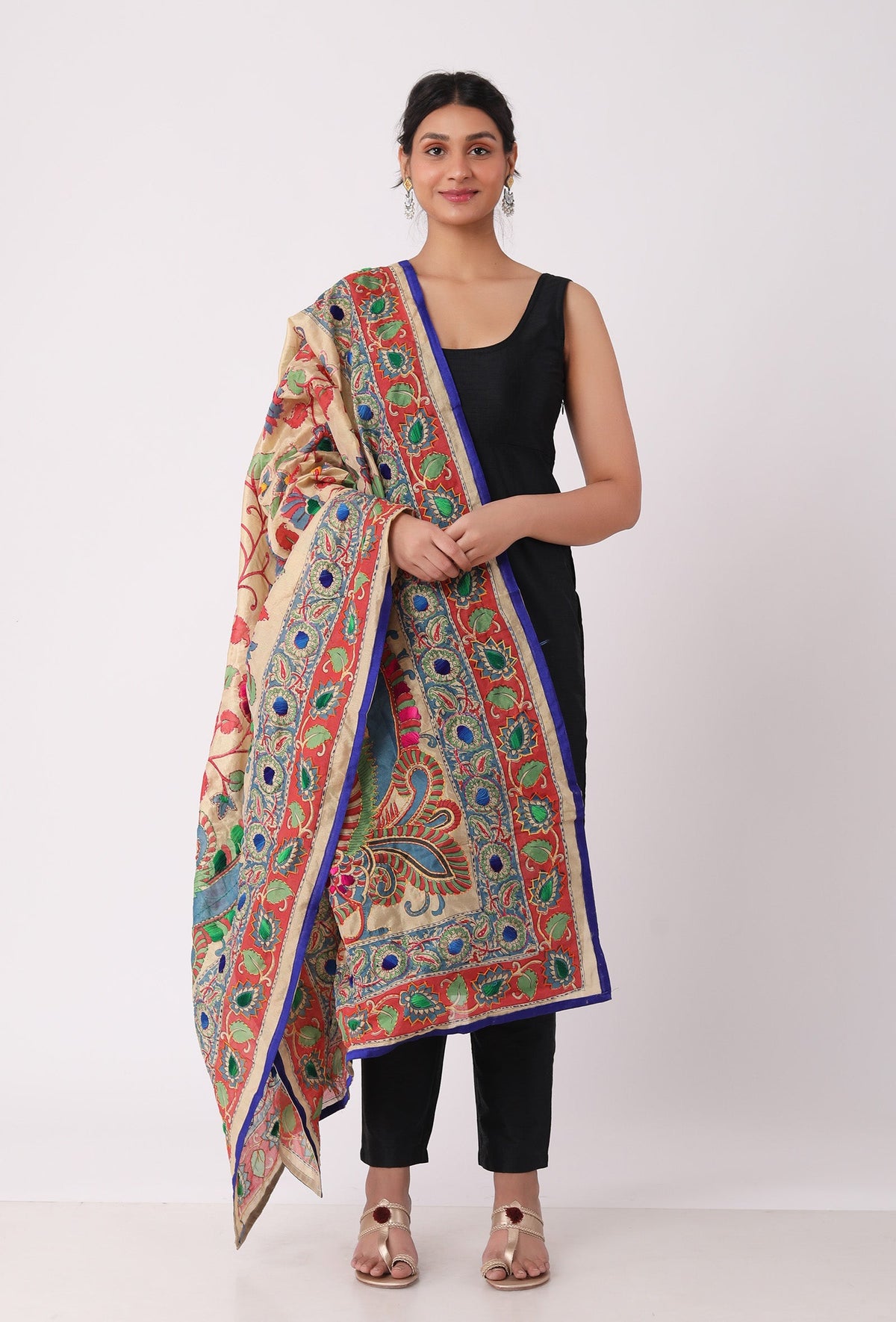 Tanvi Hand Embroidered Kantha Silk Dupatta