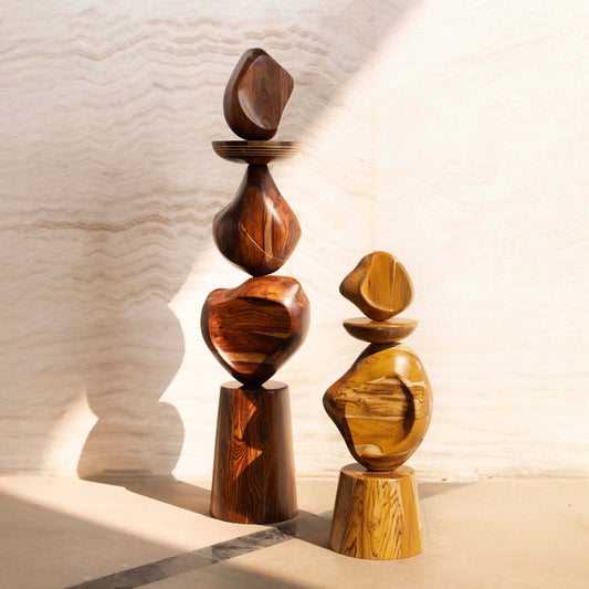 RASA TOTEMS 小: 41(L) x 41(B) x 114(H)、大: 46(L) x 46(B) x 177(H)