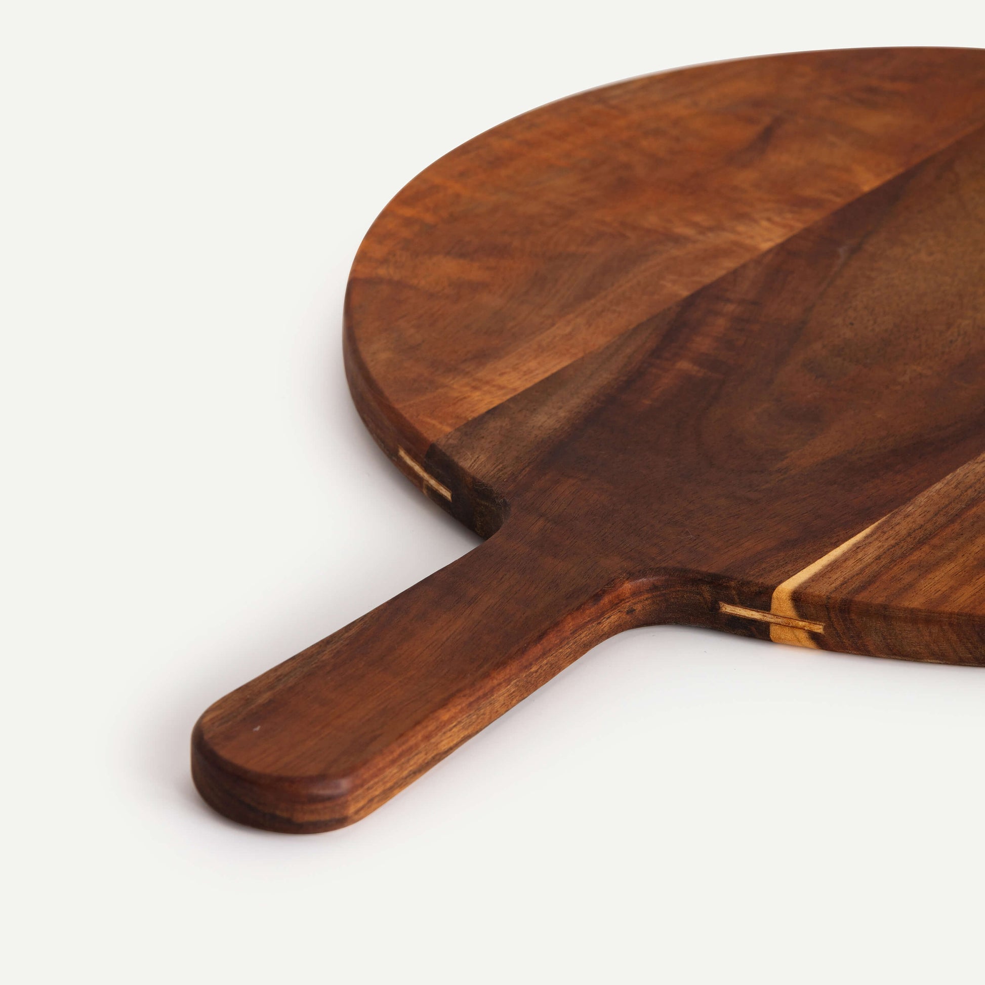 LARGE WOODEN PIZZA BOARD 30.5(縦) x 30.5(横) x 1.7(高さ); 直径: 30.5