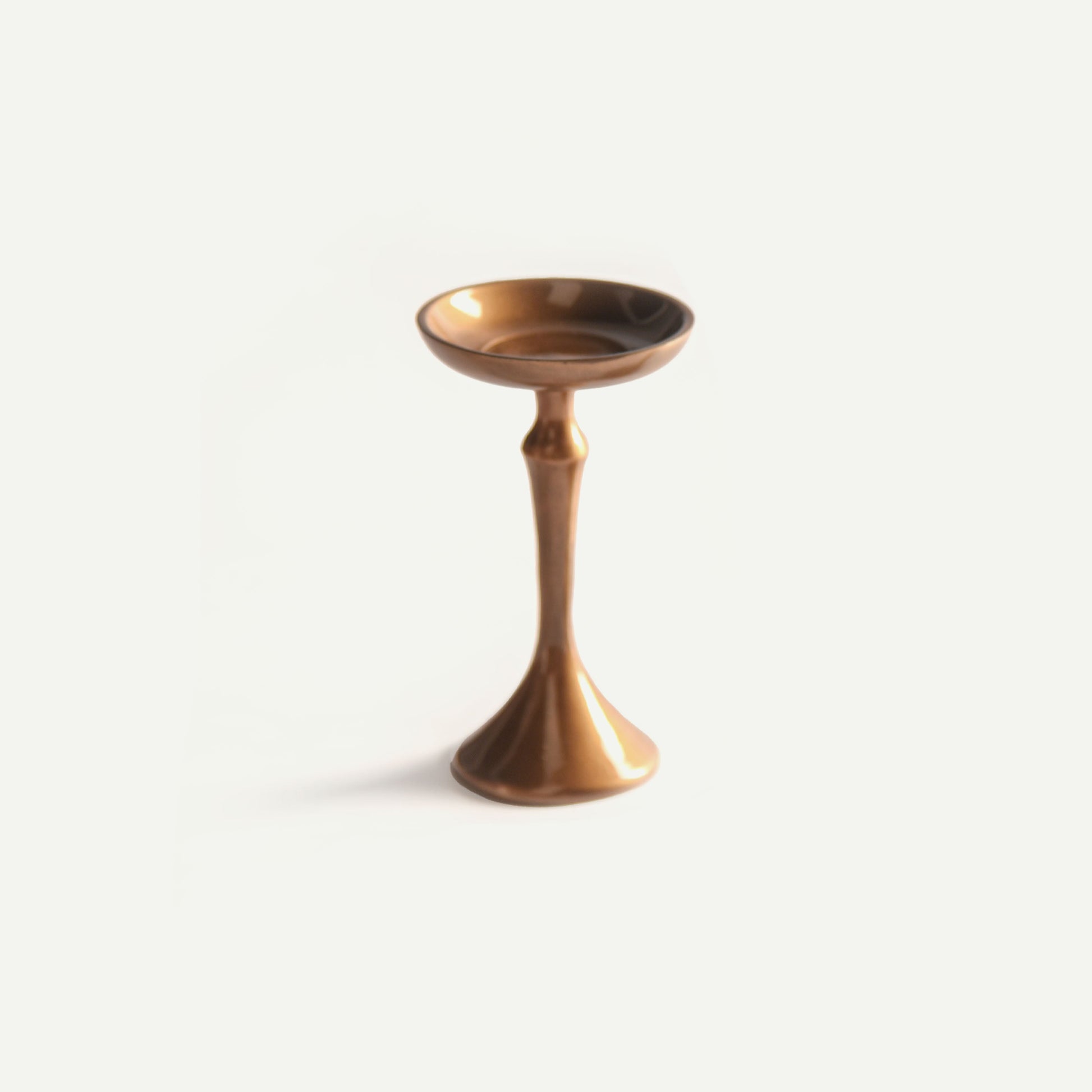 ARCHED CANDLE HOLDER 小 - 直径: 7、高さ: 12.8、大 - 直径: 10.3、高さ: 18.4