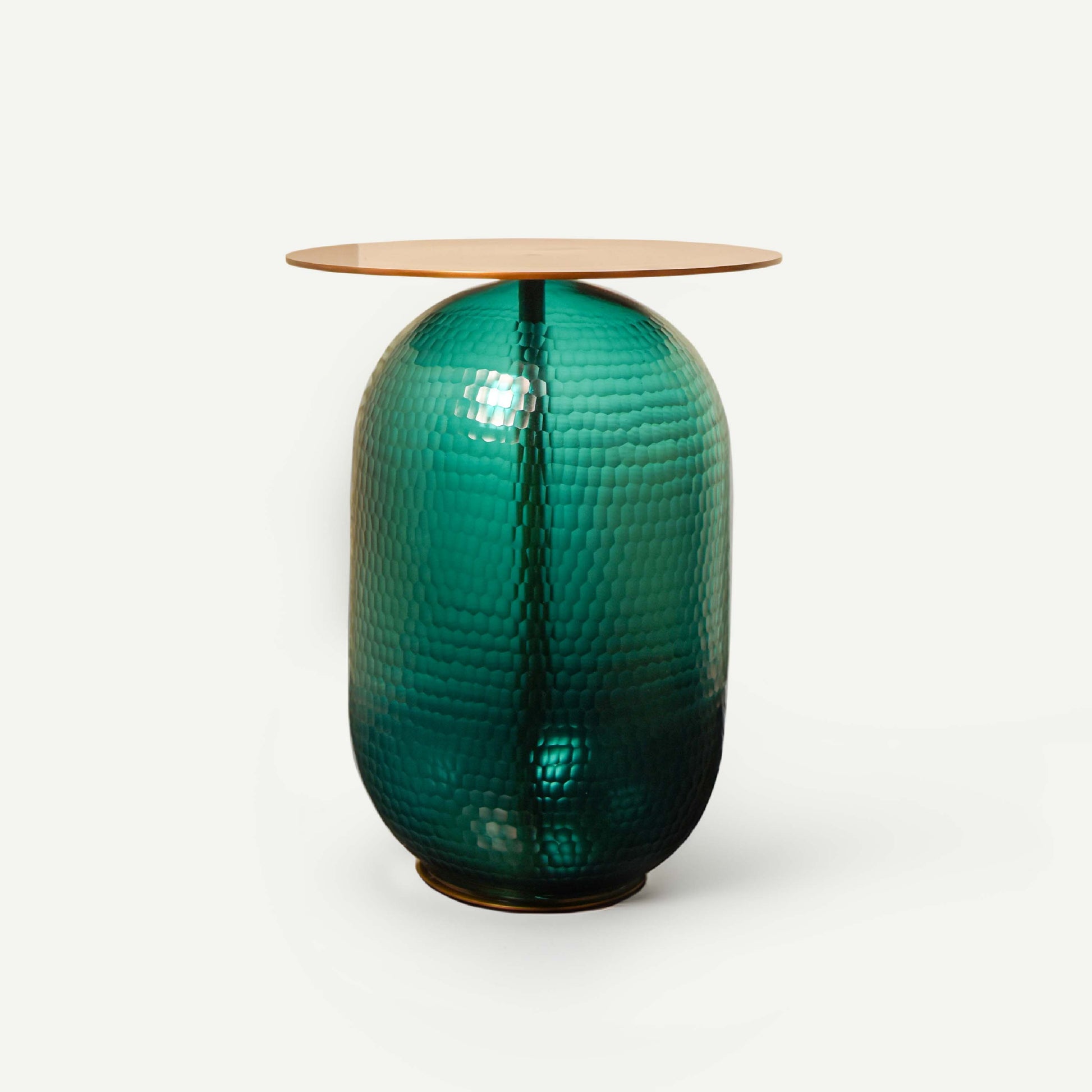 CHISELLED END TABLE 長さ: 46、幅: 46、高さ: 60
