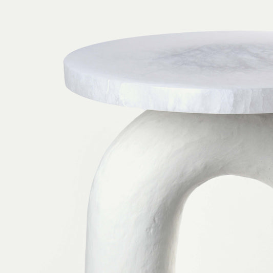 MINIMAL END TABLE 40.5(長さ) x 40.5(幅) x 50.5(高さ)