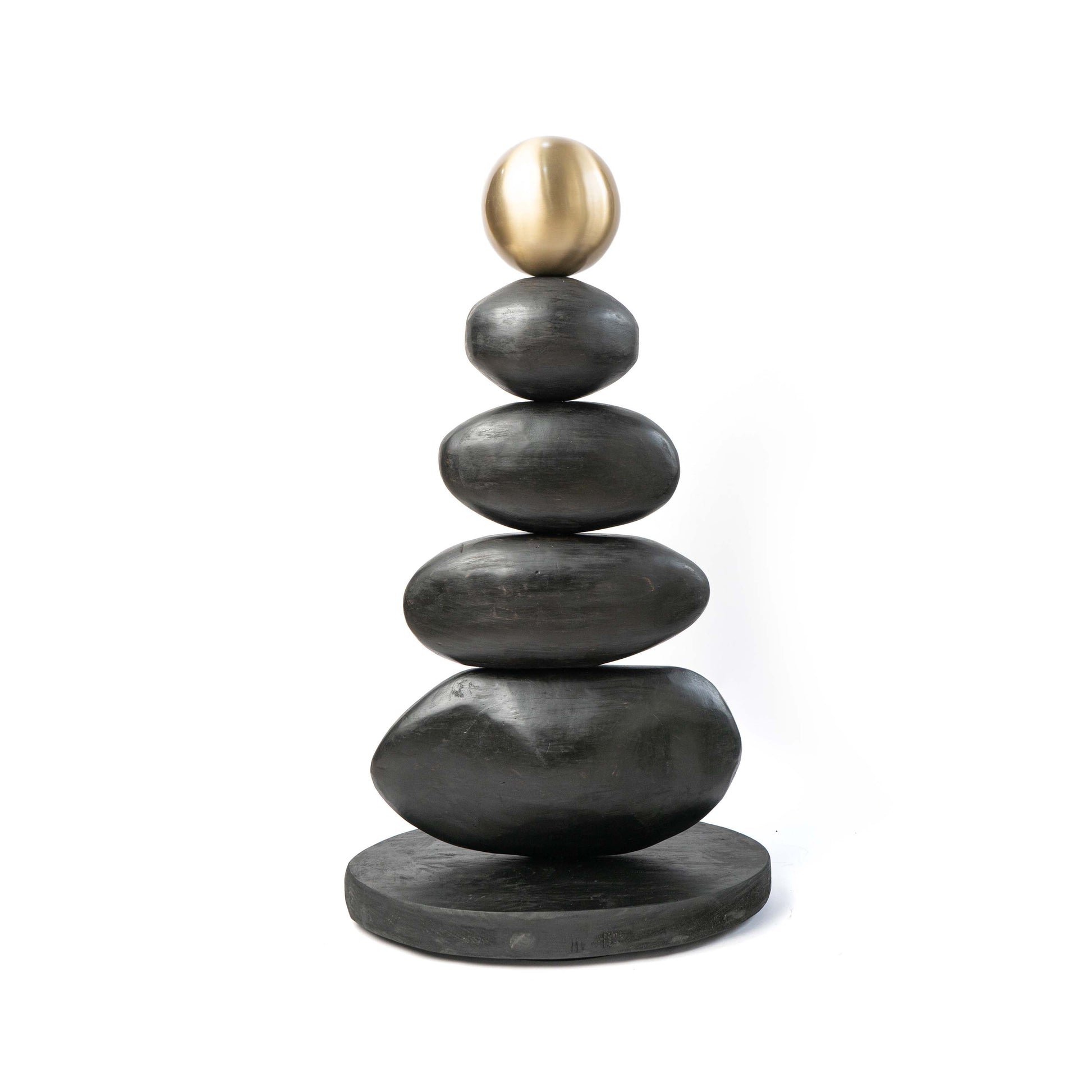 REGAL TOTEM 38(L) x 61(B) x 102(H)