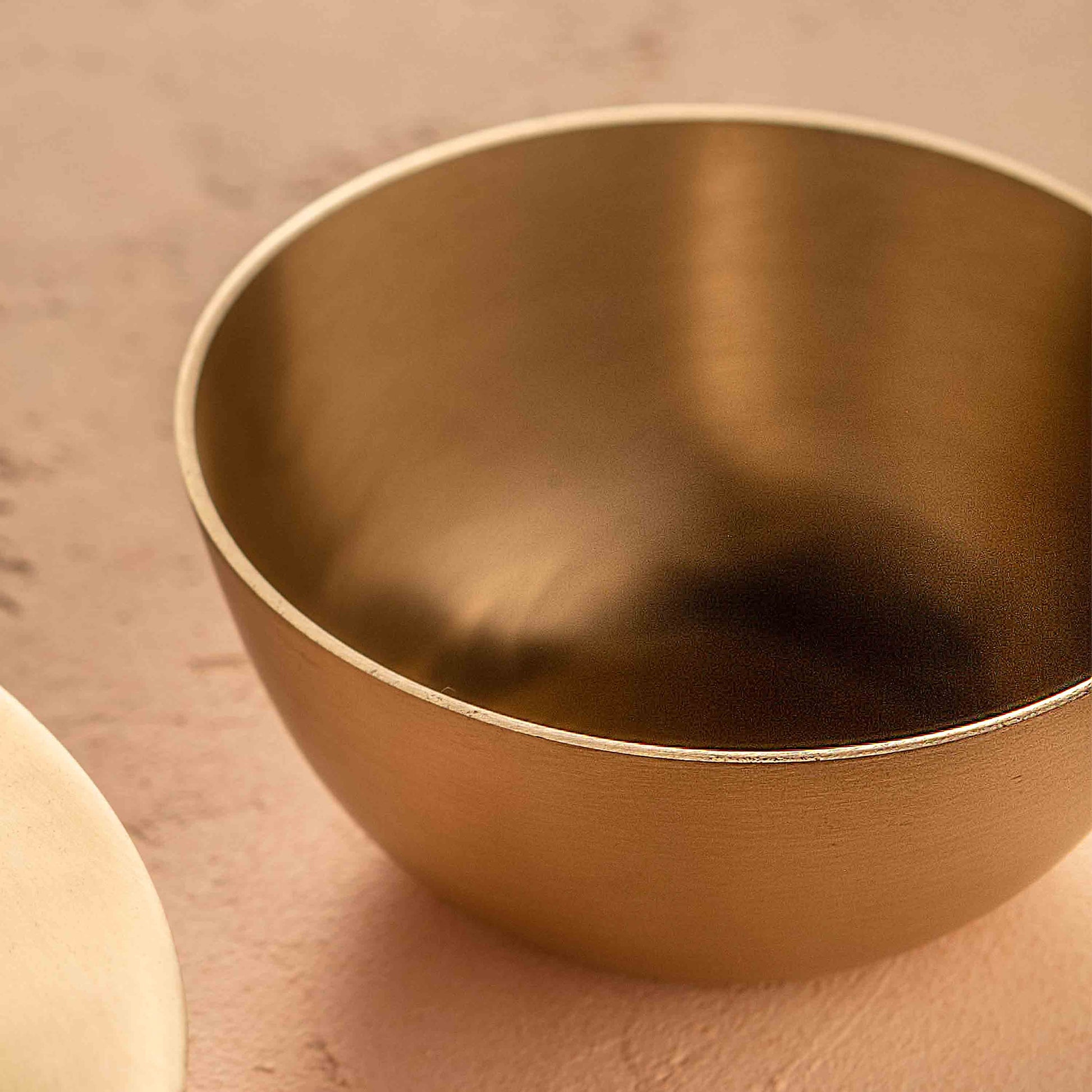 SAANJH SMALL SERVING BOWL 13.2(L) x 13.2(B) x 6.1(H); 直径: 13.2