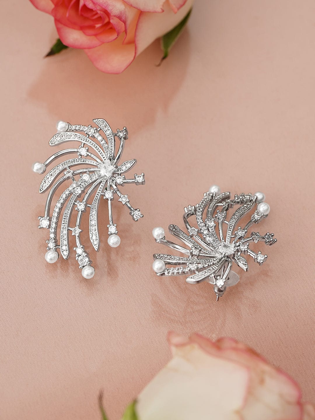 【Rubans】 Brilliant Firework-Inspired Studs｜ロジウムメッキ ホワイトパール AD ファイヤーワーク スタッドイヤリング