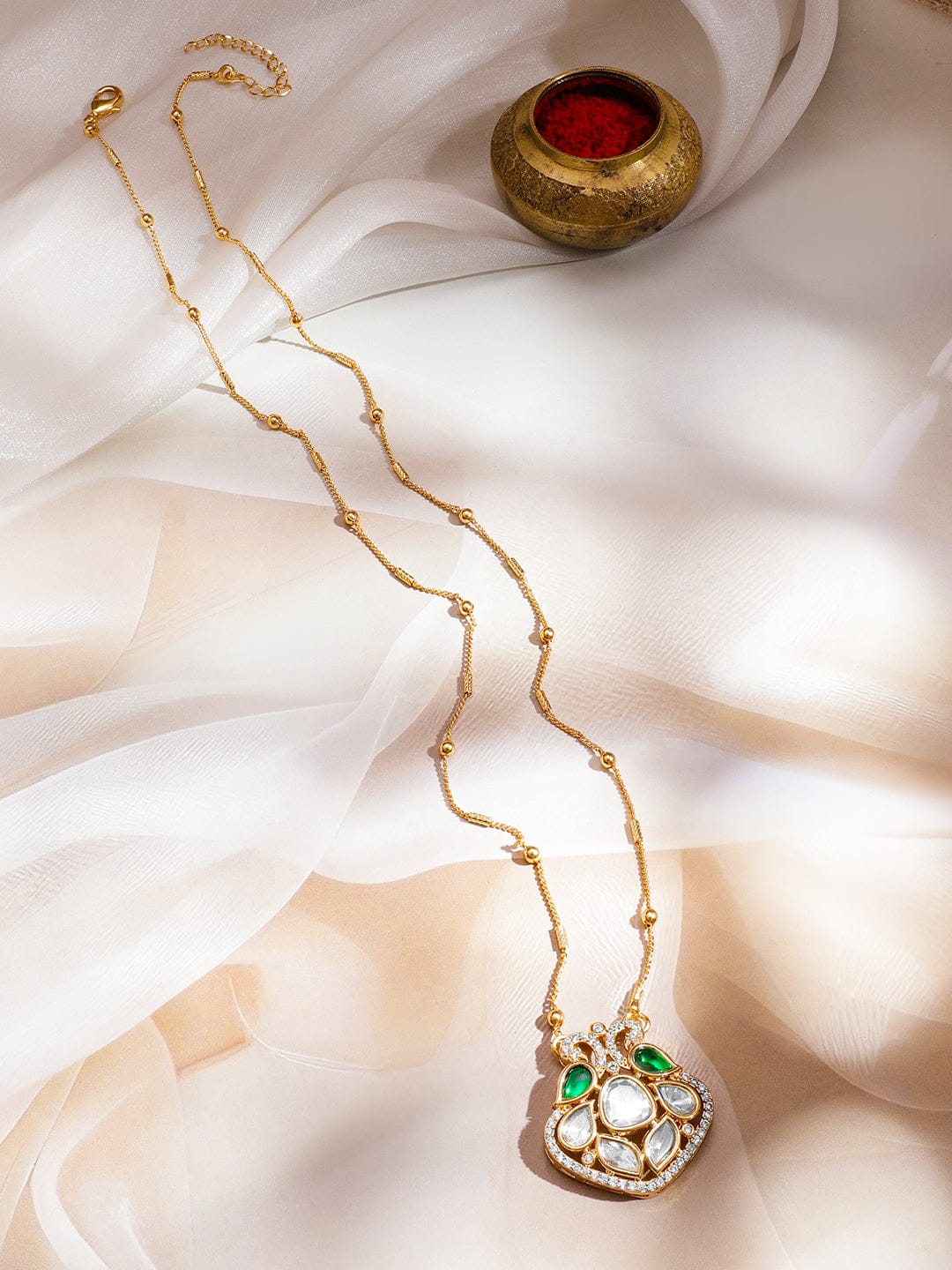 Captivating Green Kundan & American Diamond Zirconia Pendant Necklace フリーサイズ