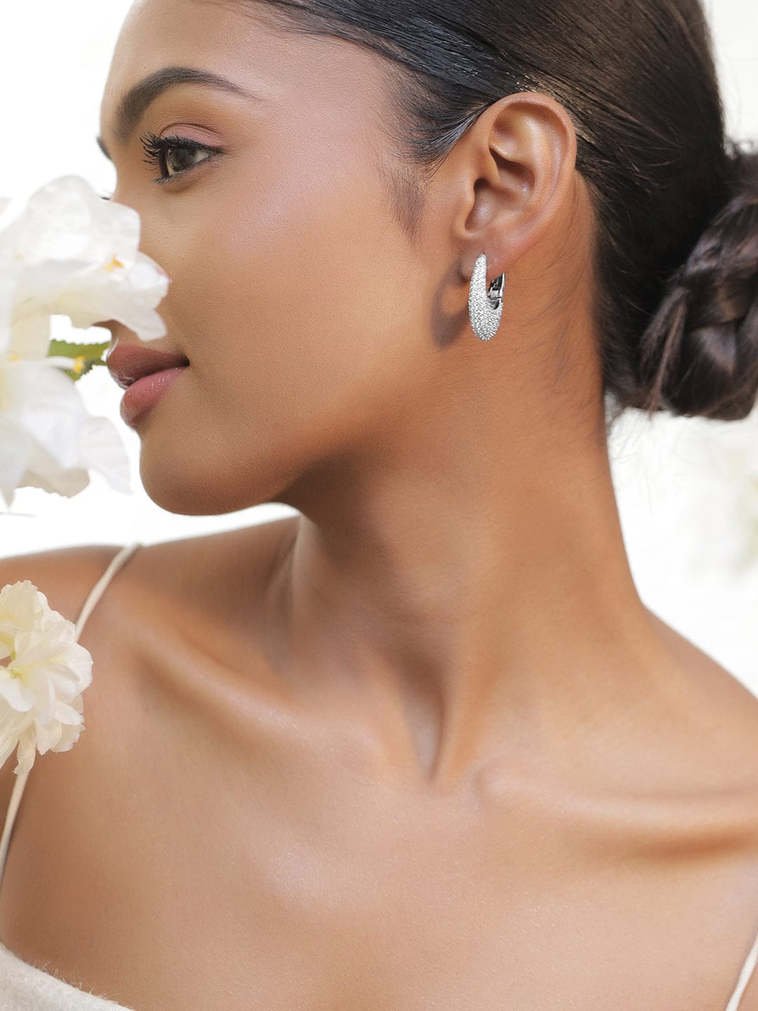Chic Luxe Glow American Diamond Zirconia Half Round Studs フリーサイズ