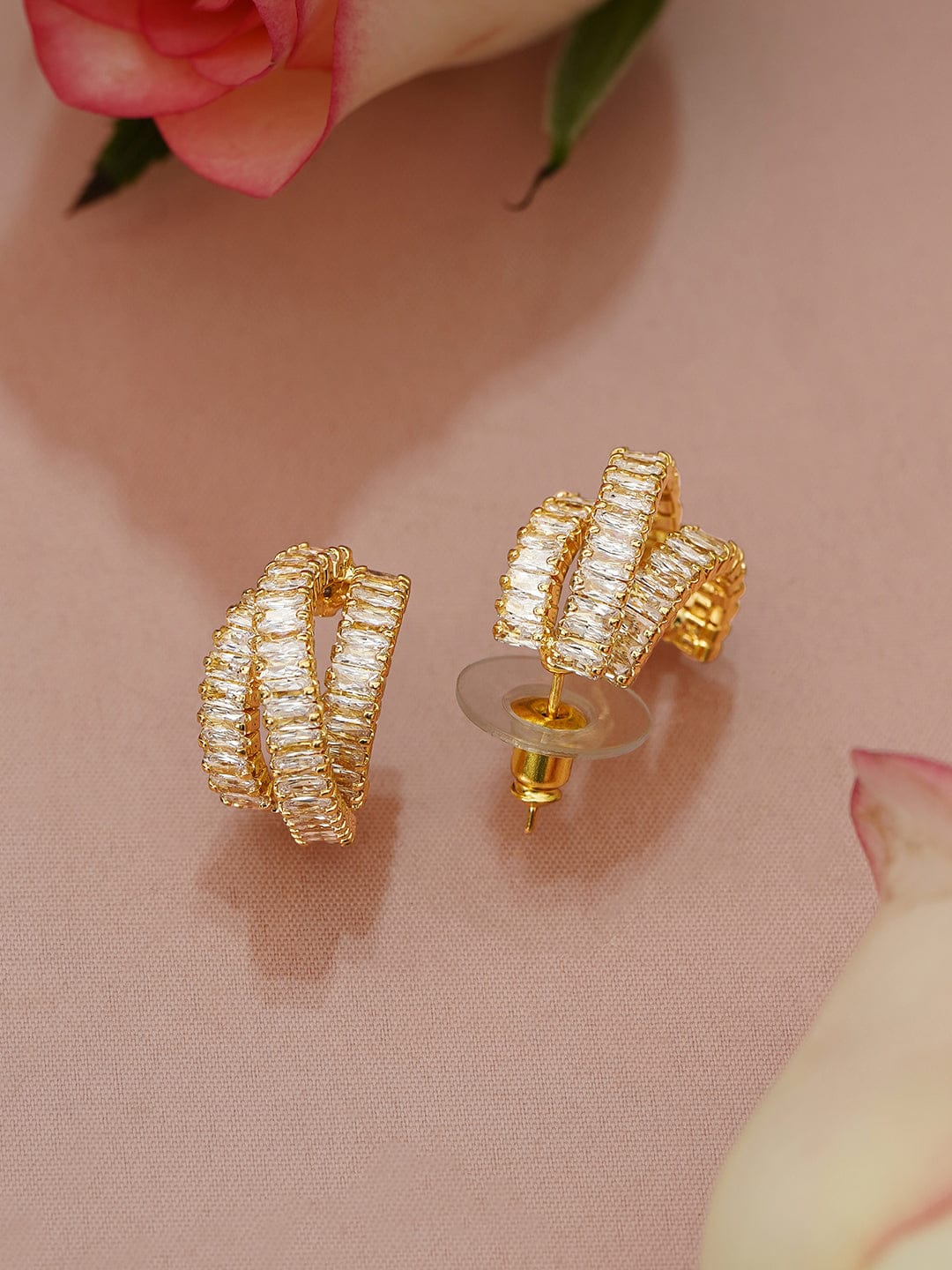 Delicate White Crystal Hoops フリーサイズ