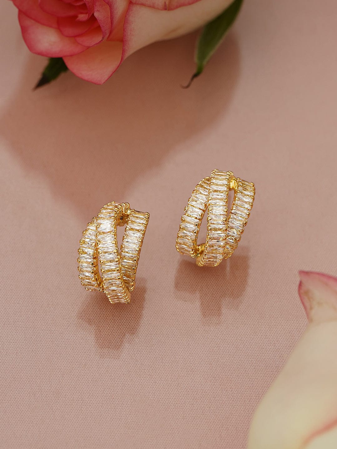 Delicate White Crystal Hoops フリーサイズ