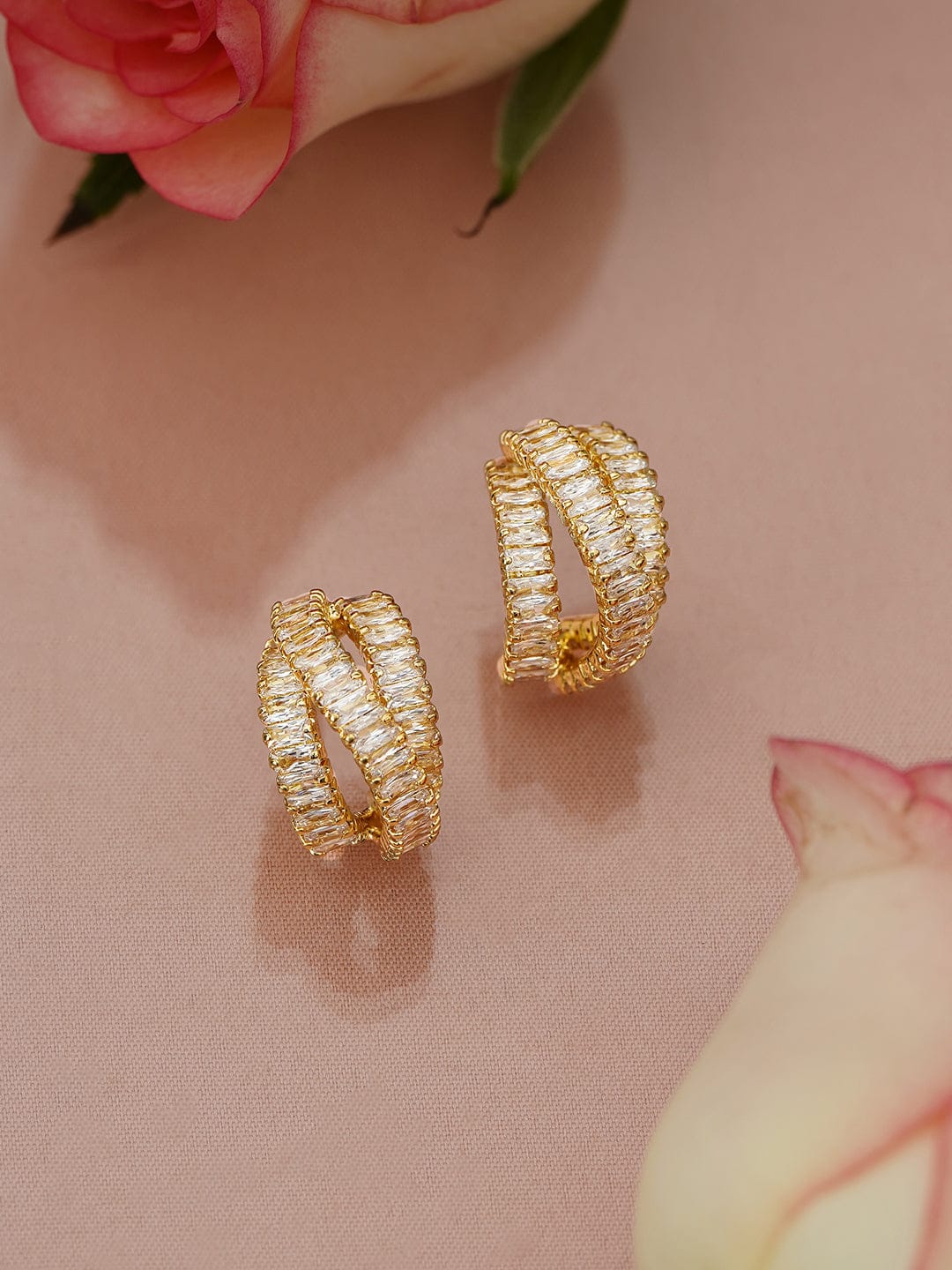 Delicate White Crystal Hoops フリーサイズ