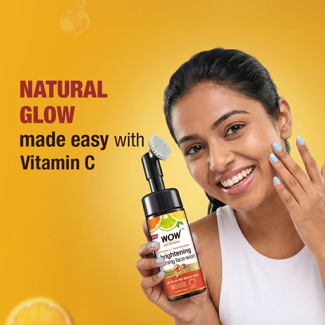 Brightening Vitamin C Foaming Face Wash With Built In Brush 150 ML