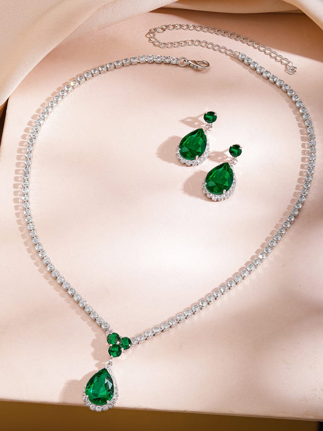 Emerald American Diamond Zirconia Teardrop Necklace Set フリーサイズ