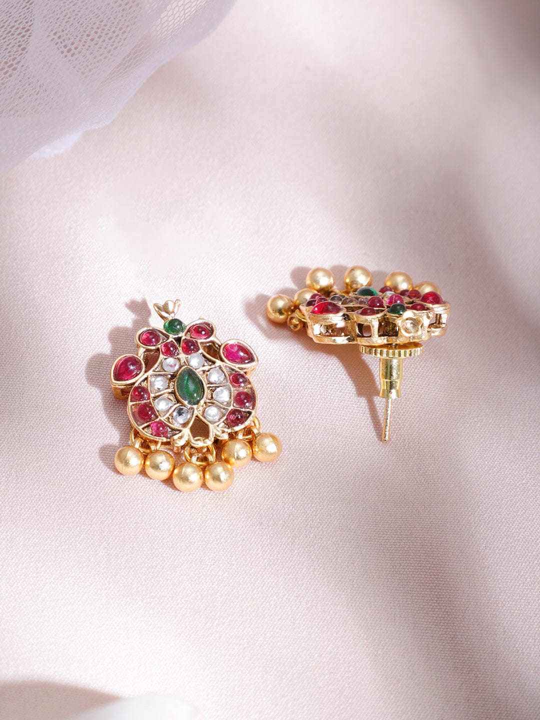 Charming Green Red Kundan Pendant Set Gold