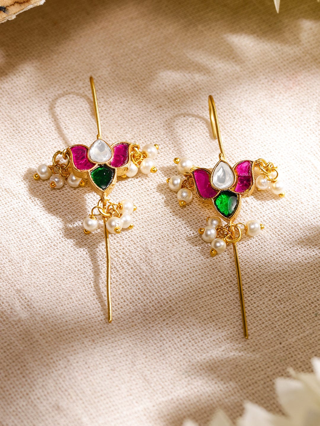Gleaming White Pink Kundan Ear Cuffs フリーサイズ
