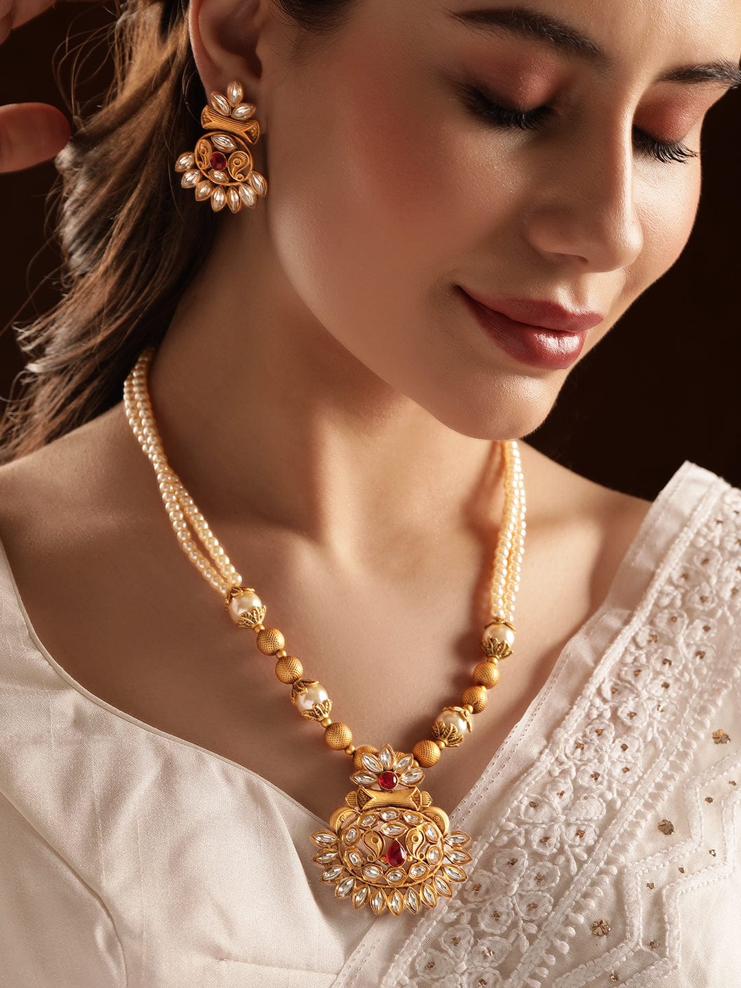 Golden Glow with Red Stone Necklace Set Gold::White