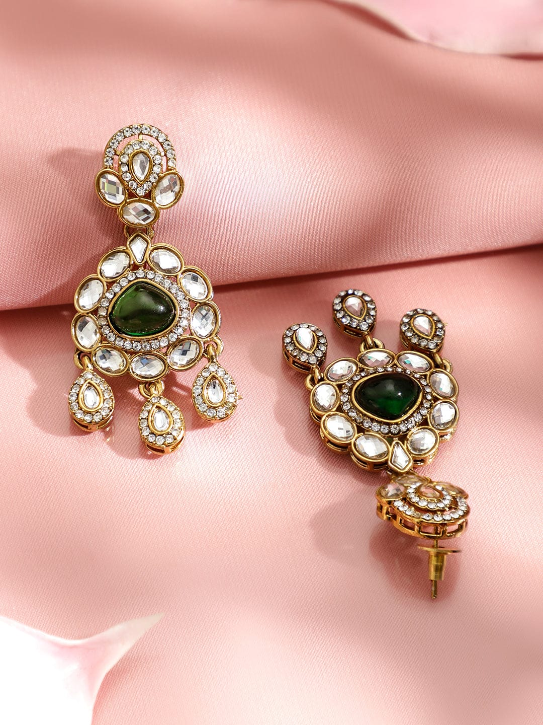 Majestic Green White Kundan Danglers フリーサイズ
