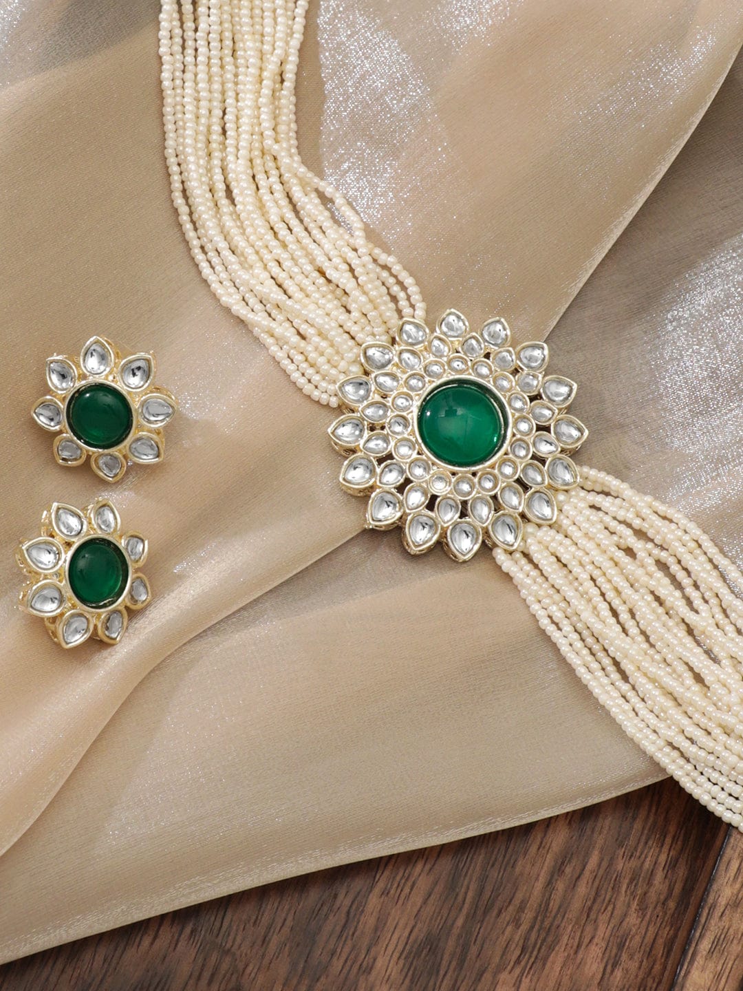 Rubans Multiple White Beaded Chains Pendant Choker Set Silver::Green