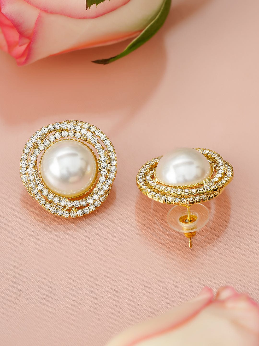 Pearl That Shimmer CZ Studs フリーサイズ