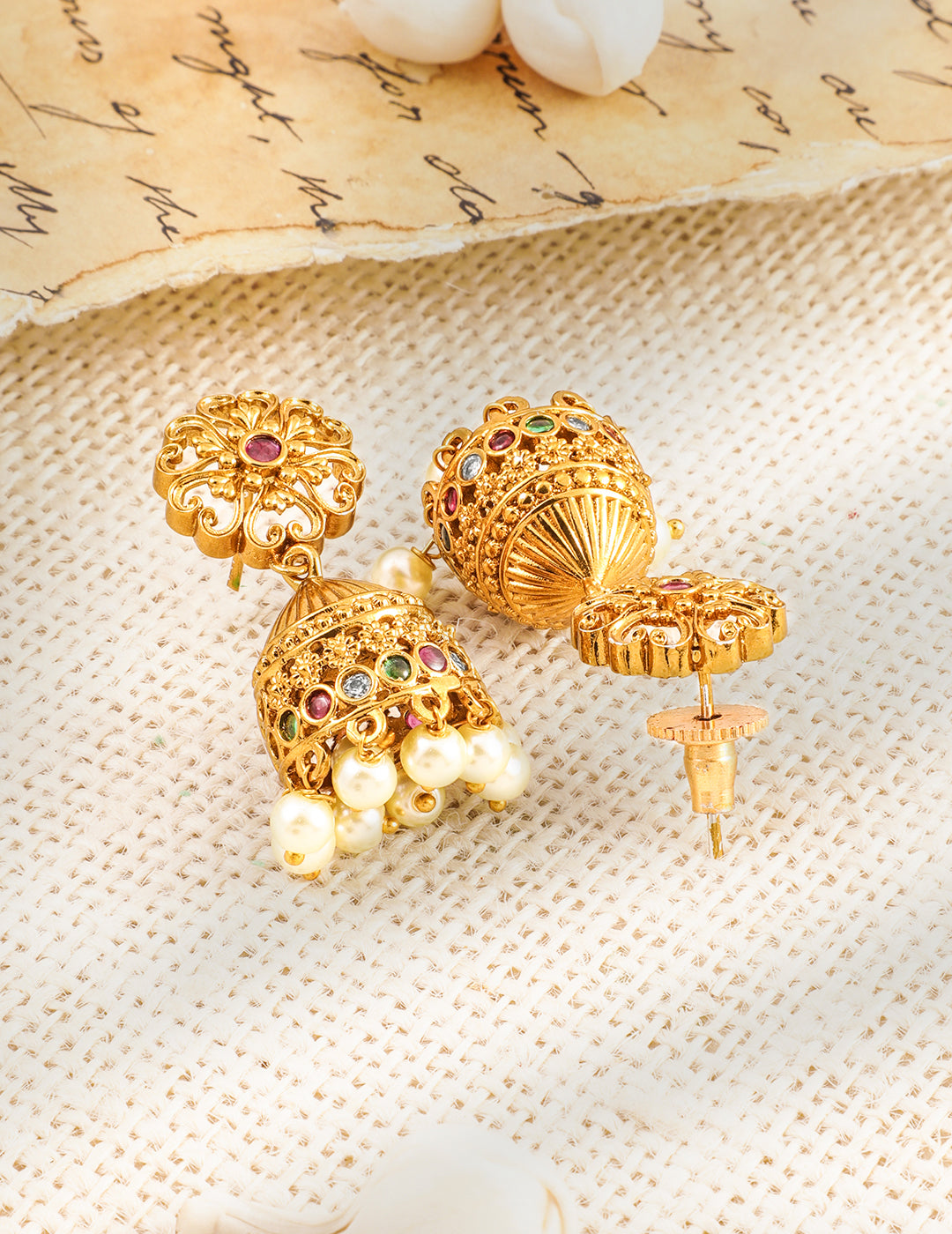 Laxmi Motif Pearl Drop Golden Necklace Set フリーサイズ