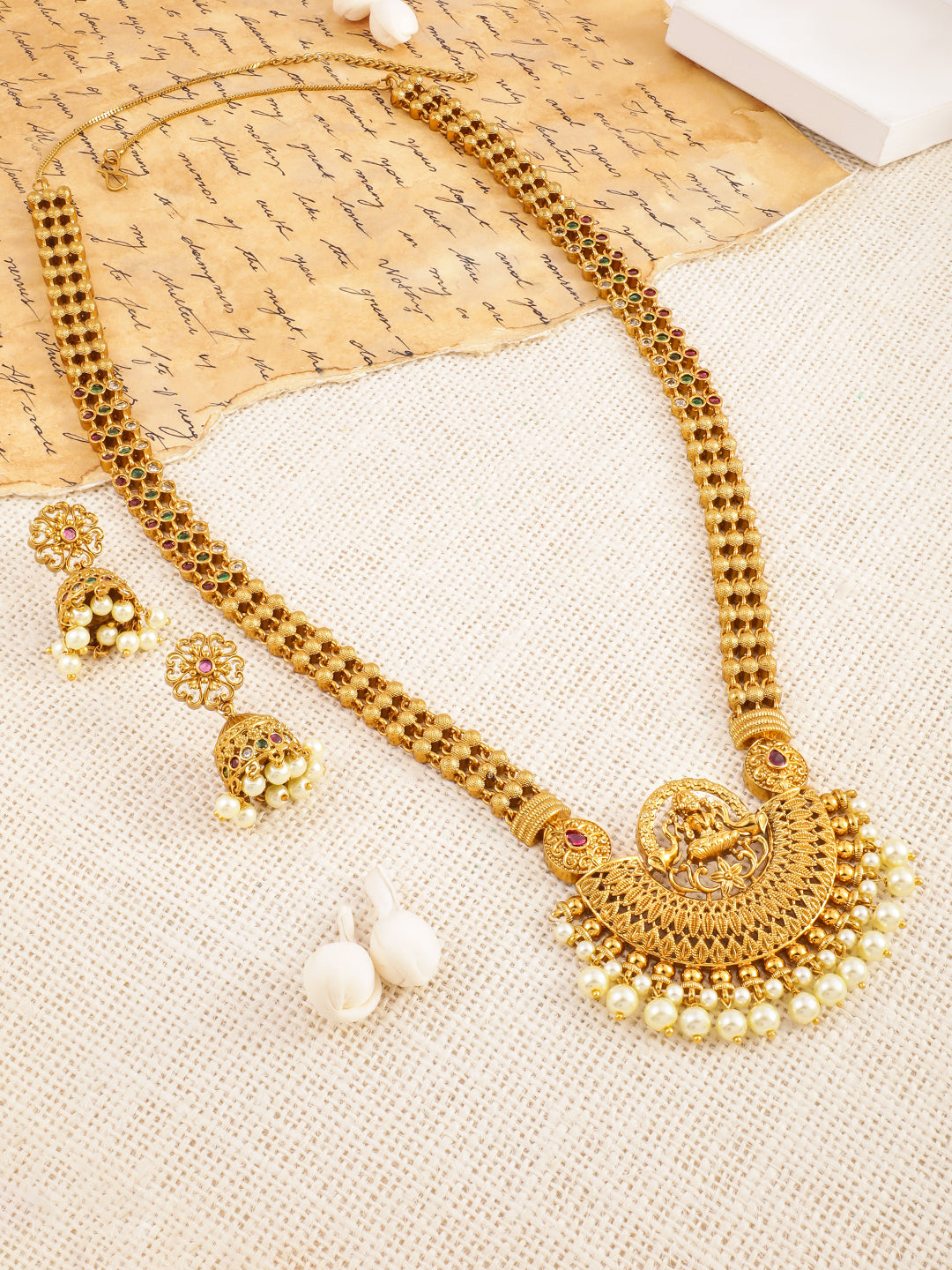 Laxmi Motif Pearl Drop Golden Necklace Set フリーサイズ