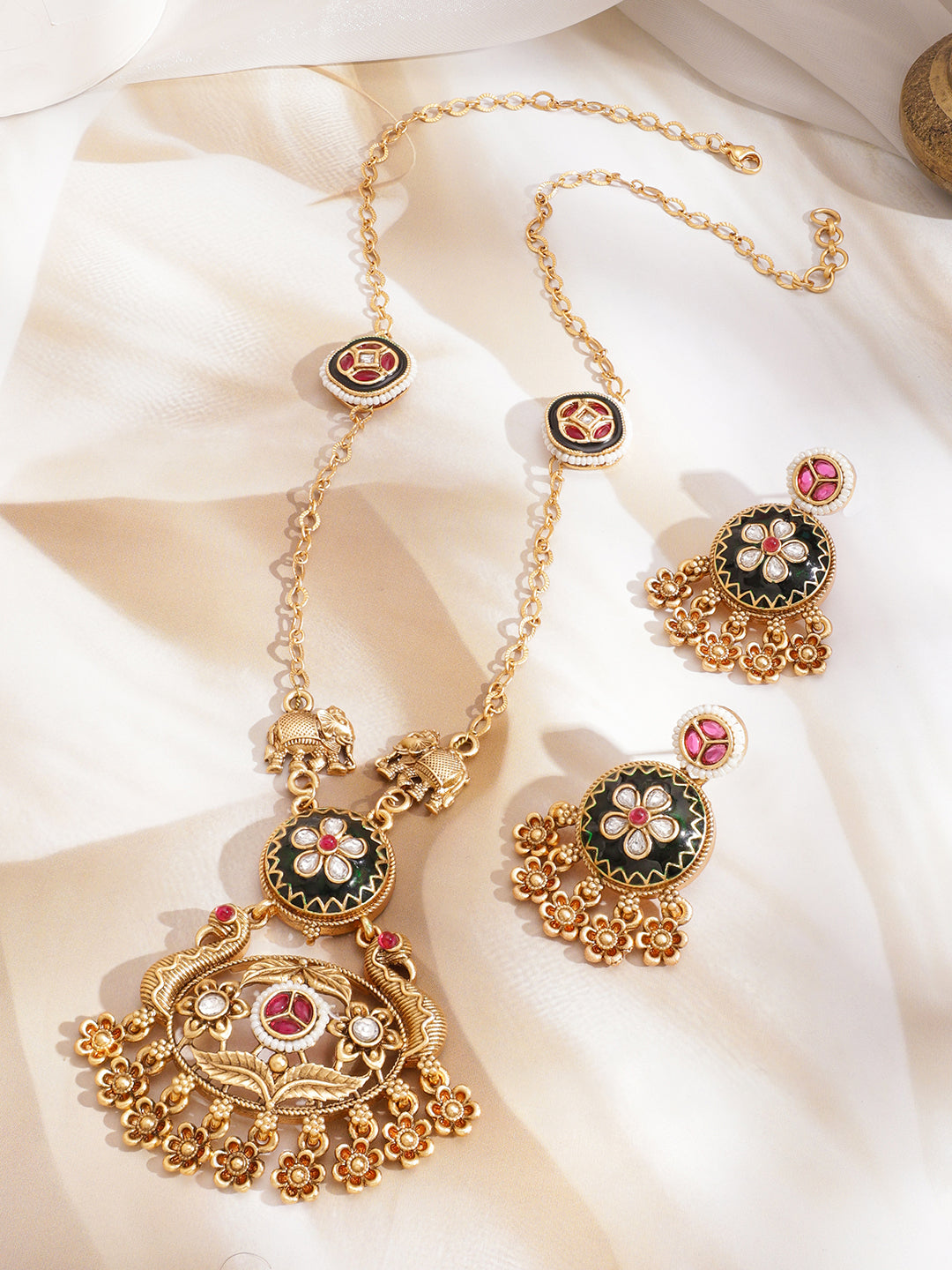 Gold Elephant & Peacock Motif Floral Drops Necklace Set フリーサイズ