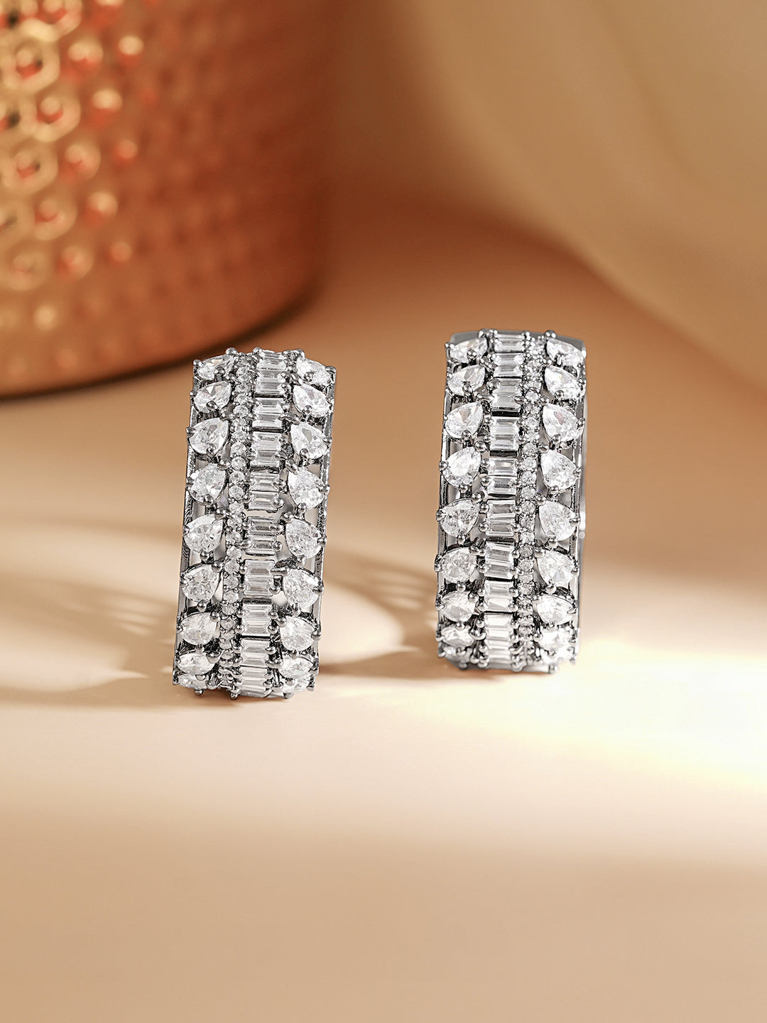 【Rubans】 Rhodium Plated American Diamond Zirconia Hoop Earrings｜ロジウムメッキ アメリカンダイヤモンド フープイヤリング