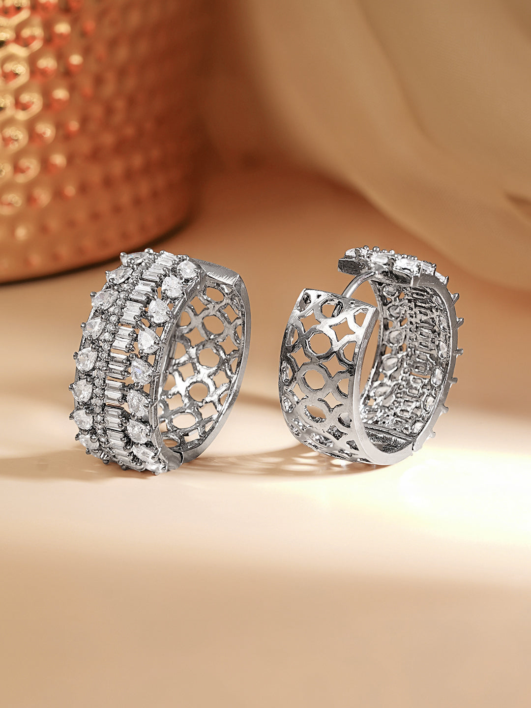 【Rubans】 Rhodium Plated American Diamond Zirconia Hoop Earrings｜ロジウムメッキ アメリカンダイヤモンド フープイヤリング