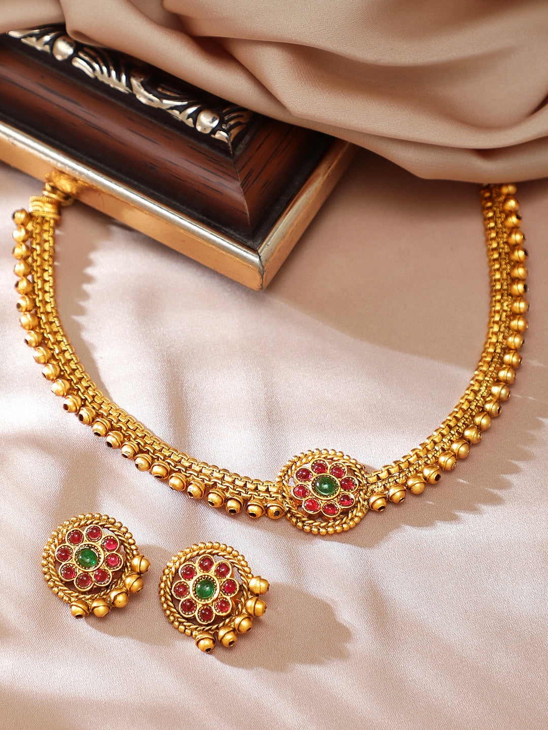 Rubans 24K Gold Plated Handcrafted Collar Neckline Necklace Set Gold