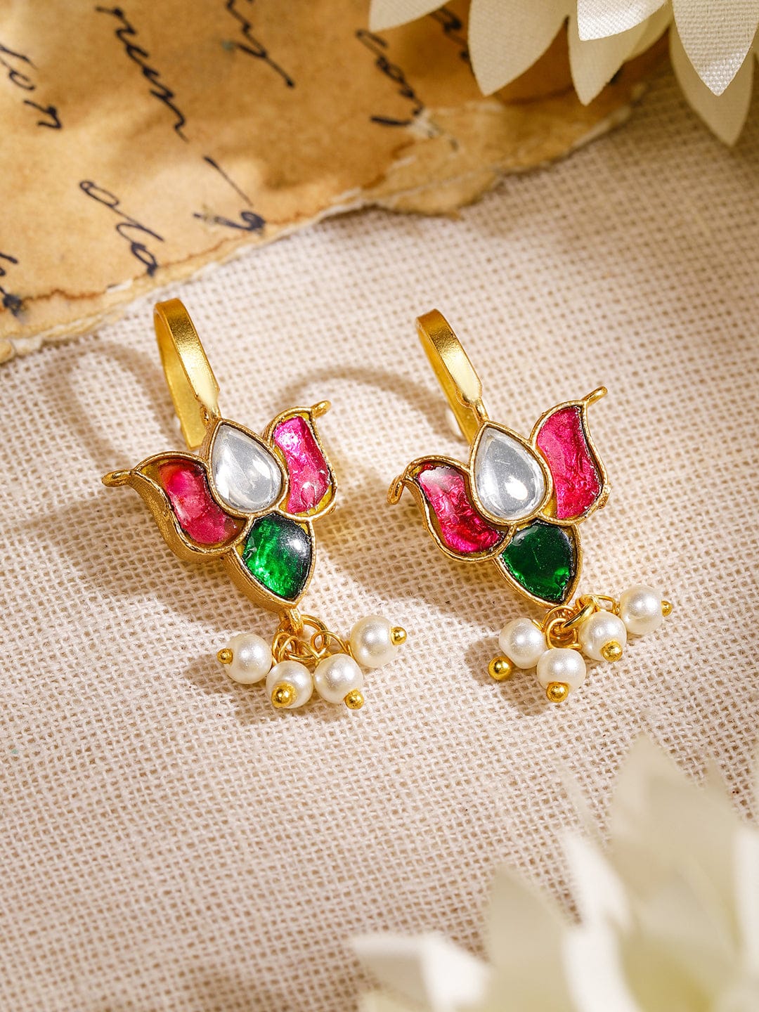 Regal Bloom Lotus Pearl Ear Cuffs フリーサイズ