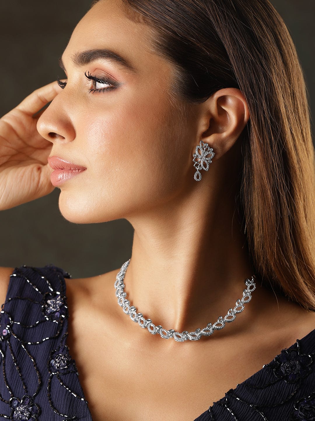 Leaf Motif American Diamond Zirconia Necklace Set Silver