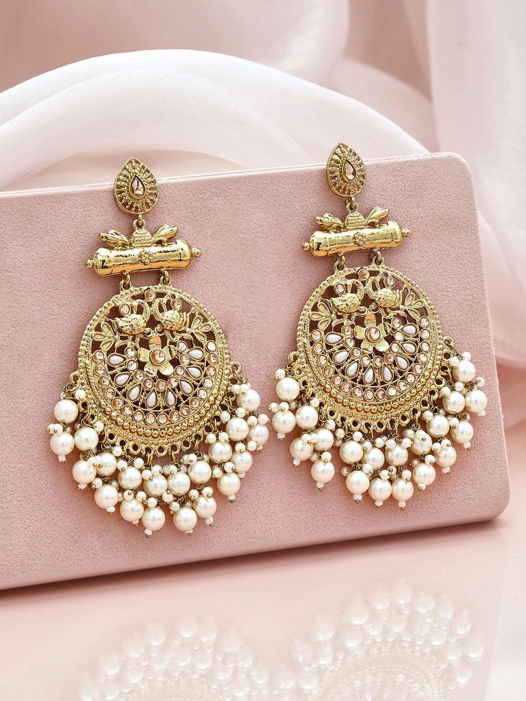 Champagne Glow Pearl Danglers フリーサイズ
