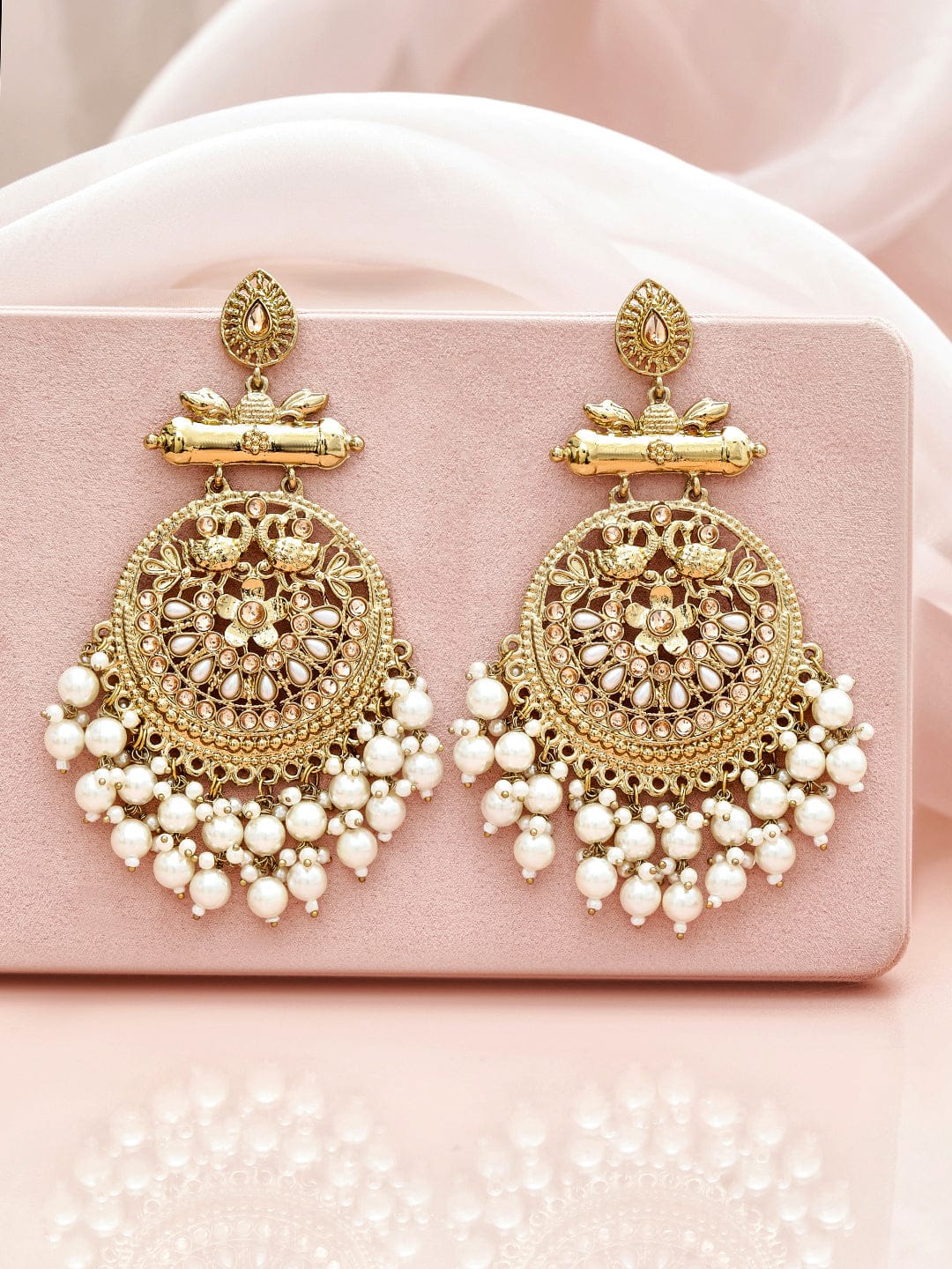 Champagne Glow Pearl Danglers フリーサイズ