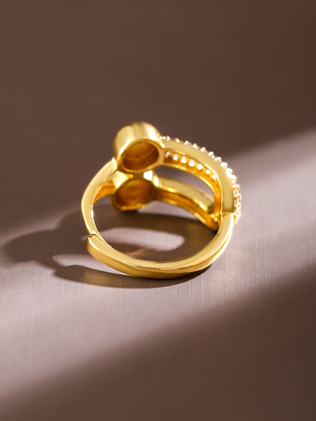 Sleek Gold American Diamond Zirconia Ring Gold