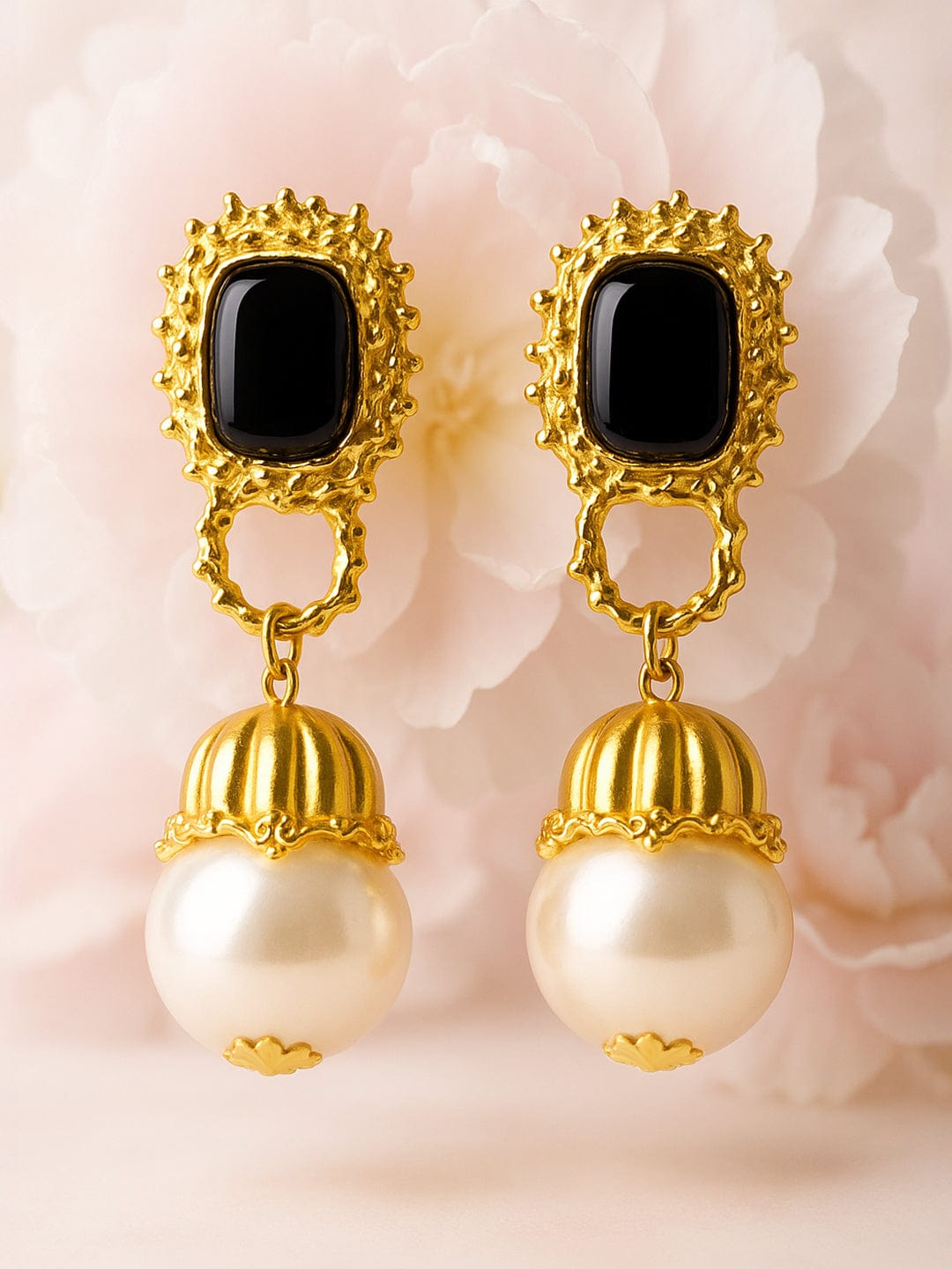 Midnight Pearls Drop Earrings Black