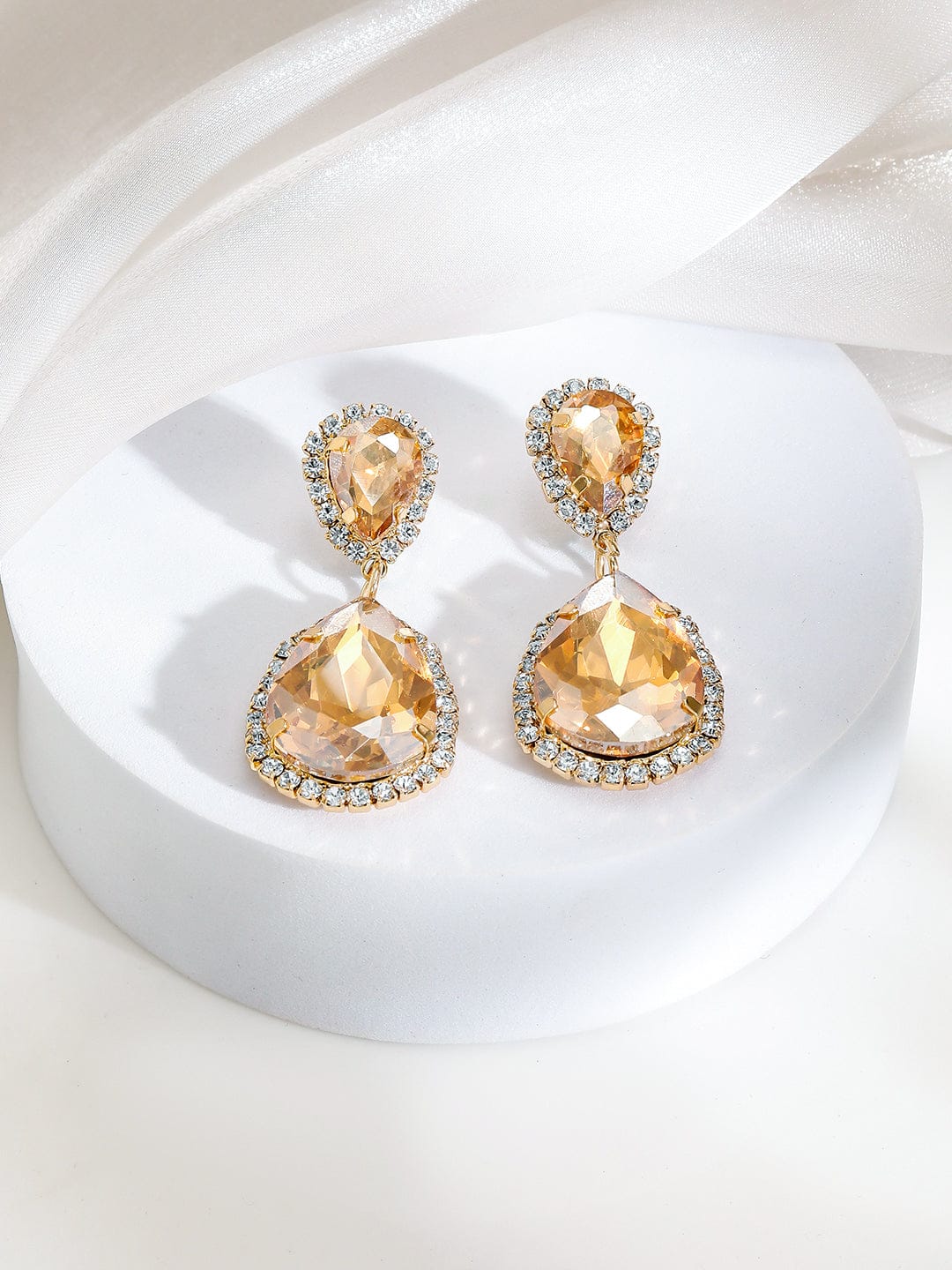 【Rubans】 Shimmering Champagne Crystal & American Diamond Zirconia Drop Earrings｜シマリング シャンパンクリスタル＆アメリカンダイヤモンド ジルコニア ドロップイヤリング