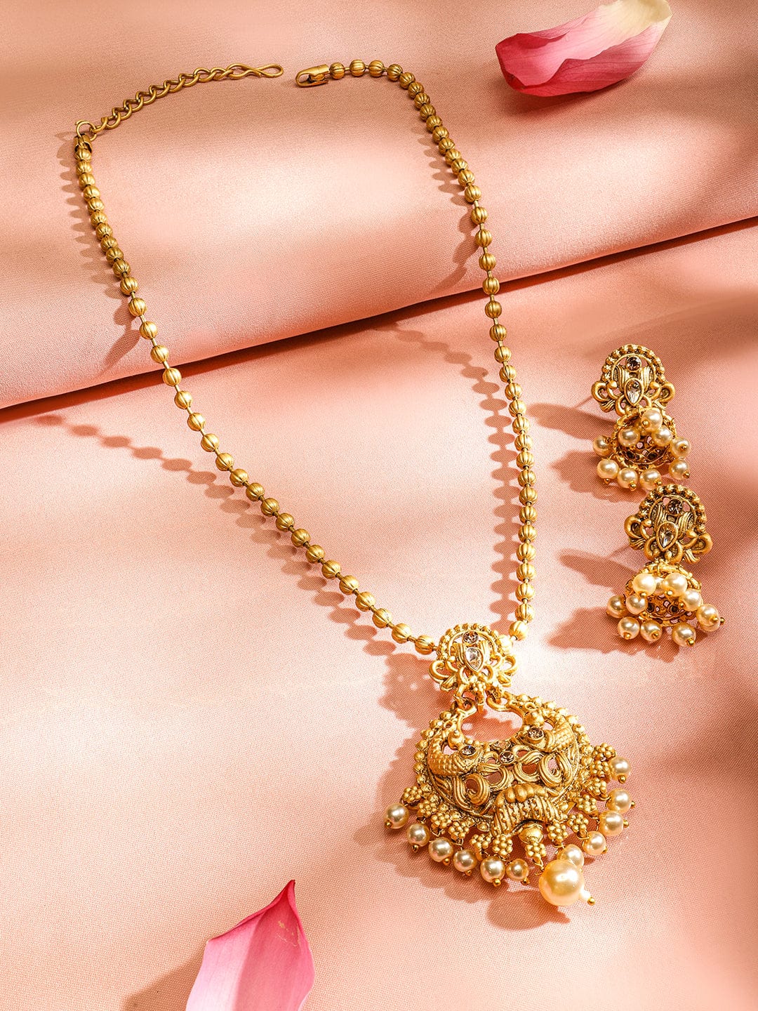 Enchanting Gold Plated Pendant Set Gold