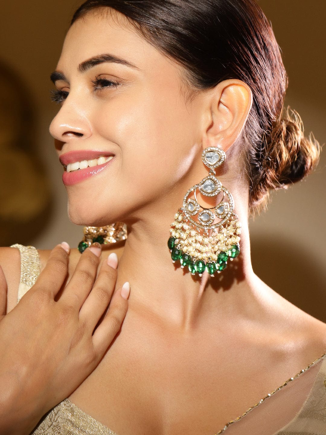 Ethnic Glow Green White Kundan Chandbali フリーサイズ