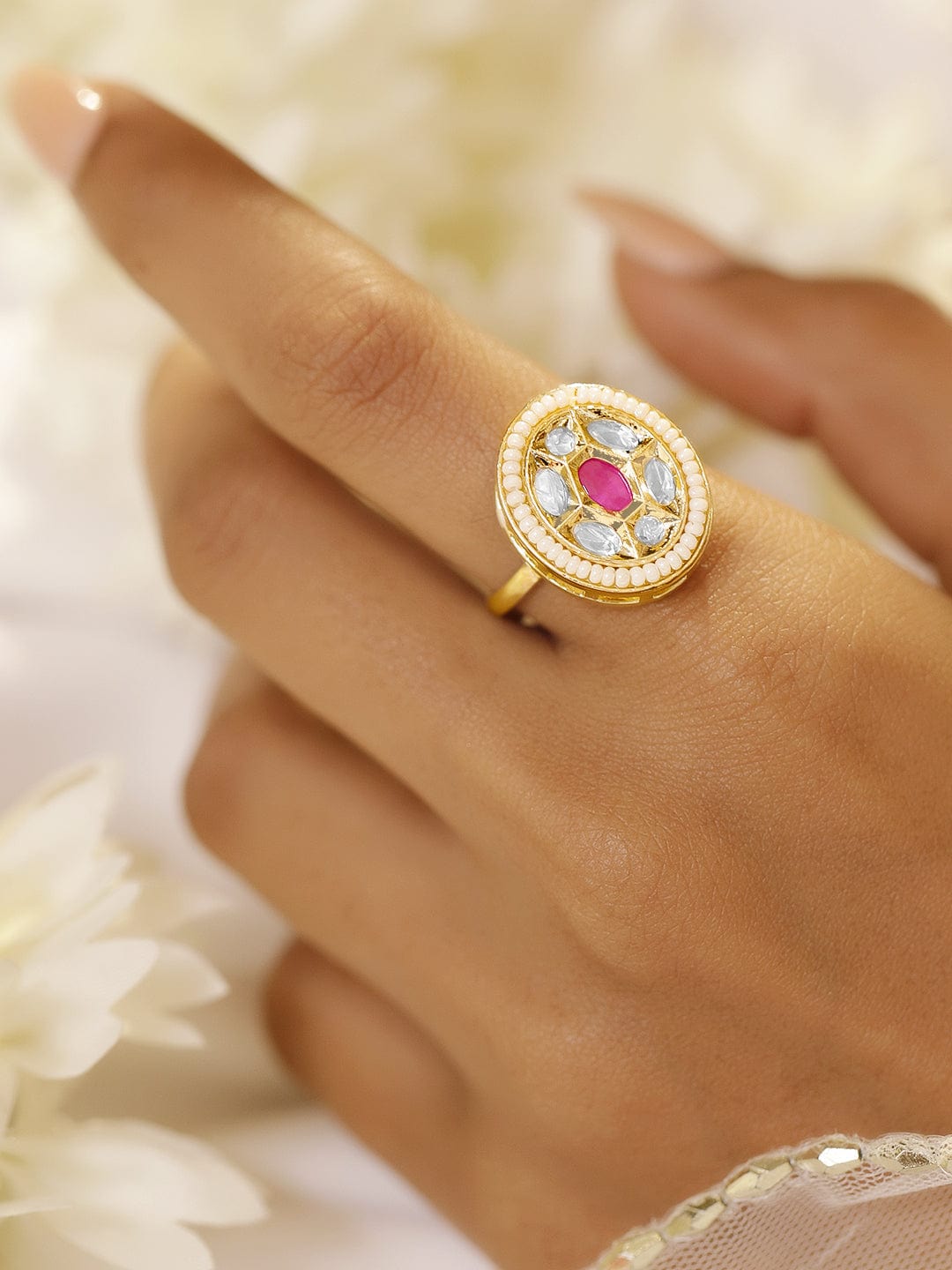 Kundan Adorn Statement Ring フリーサイズ