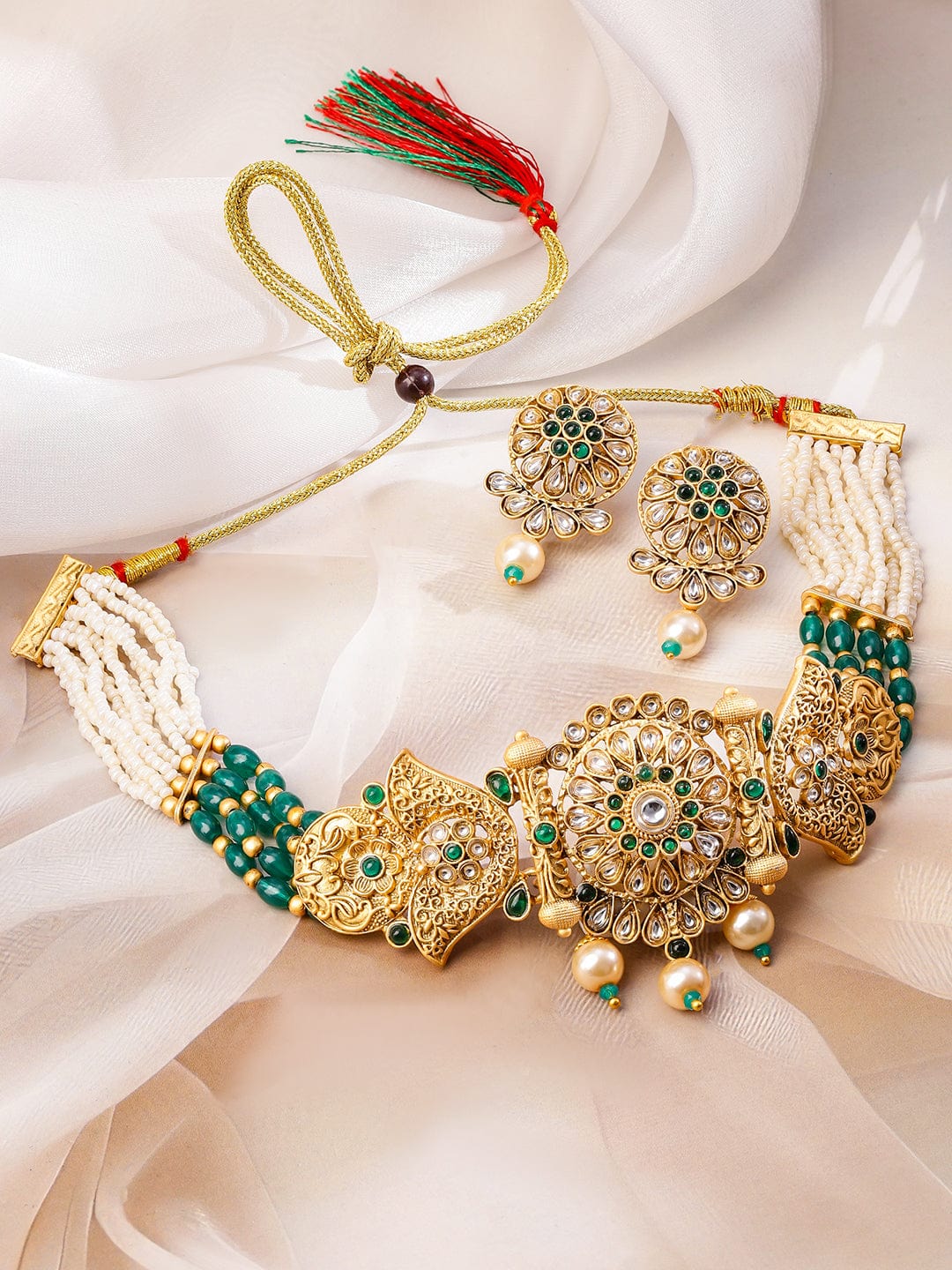 Gleaming Green Kundan Choker Set フリーサイズ