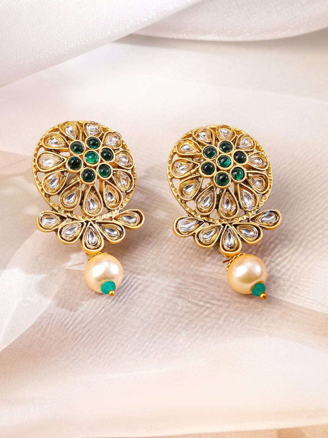 Gleaming Green Kundan Choker Set フリーサイズ