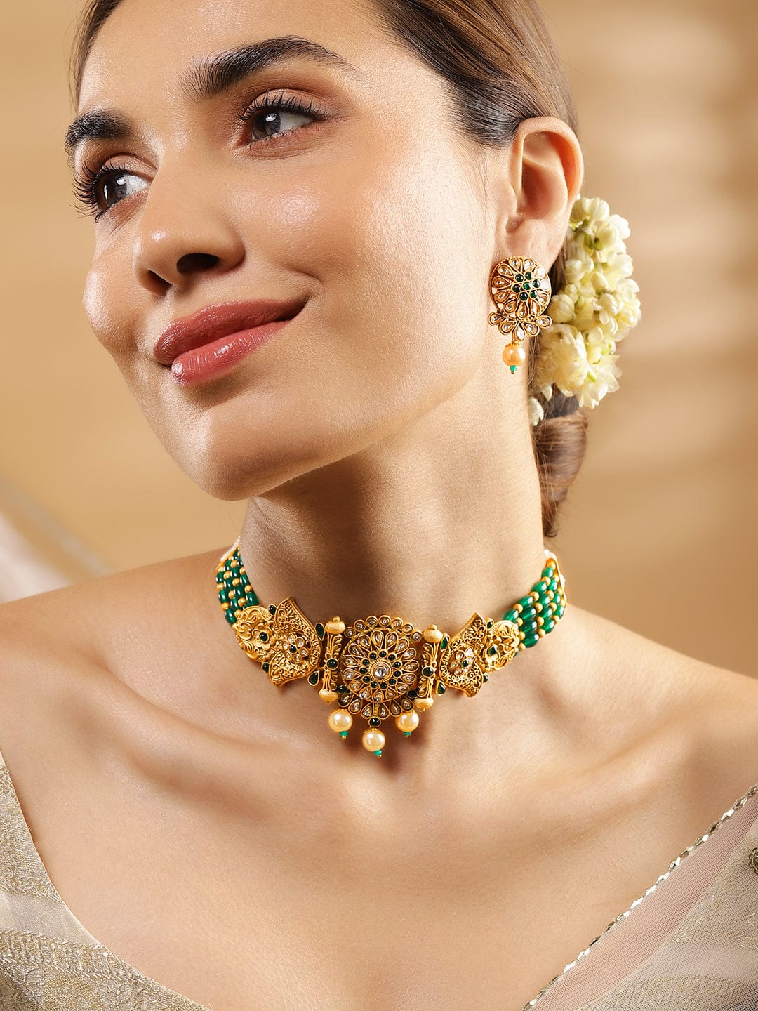 Gleaming Green Kundan Choker Set フリーサイズ